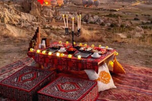 Read more about the article Cappadocia Sunrise Valley Breakfast with Hot Air Balloon View