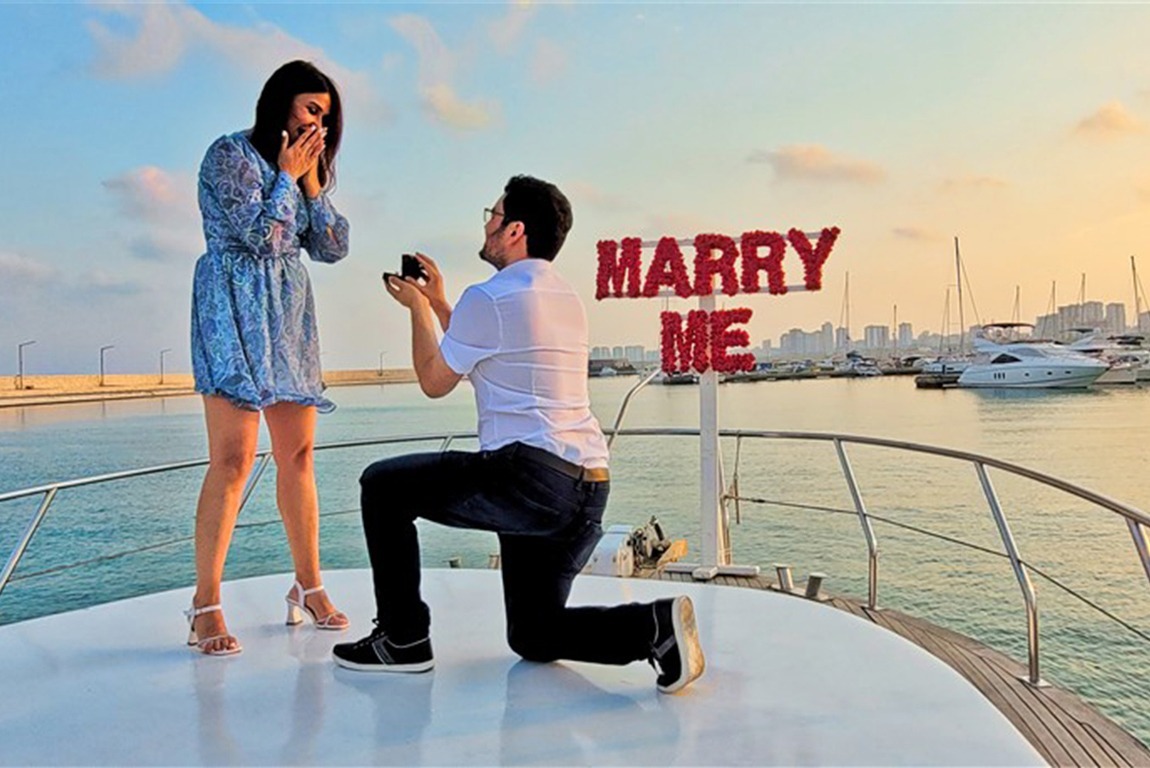 You are currently viewing Marriage Proposal on a Yacht